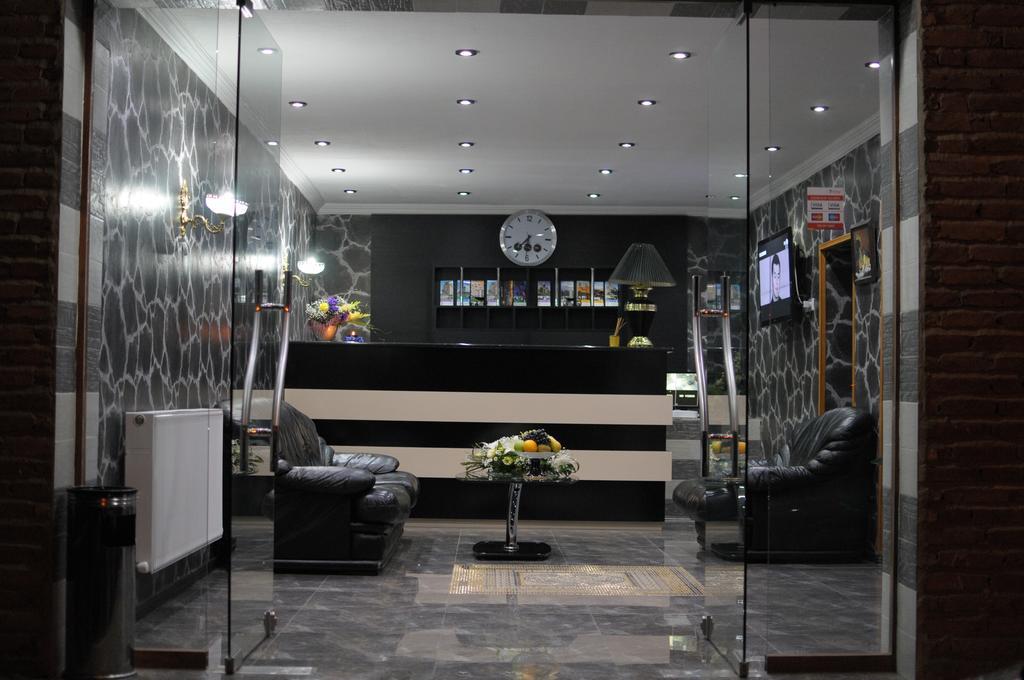 7 Baits Hotel Tbilisi Luaran gambar